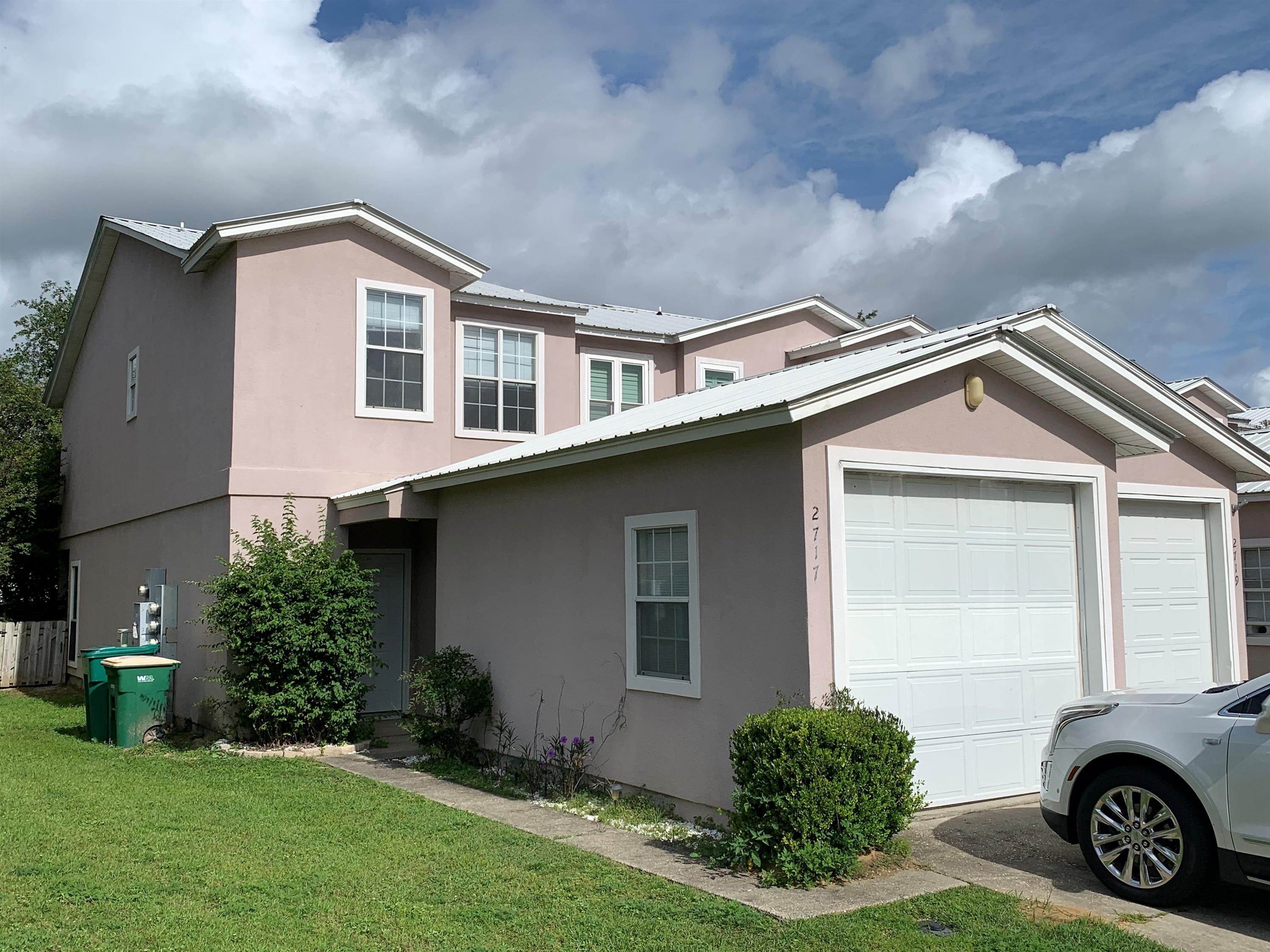 Bay Club Drive 2717